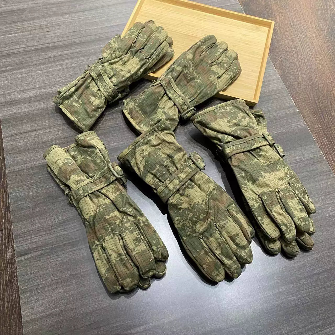 Tactical Camouflage Sports Gloves, Windproof, Waterproof, Plush, Warm, Outdoor Riding, Autumn and Winter